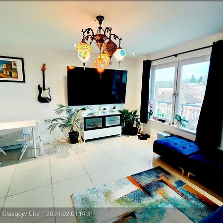 La Casita, Your Home Away From Home - Free Parking Глазго Экстерьер фото